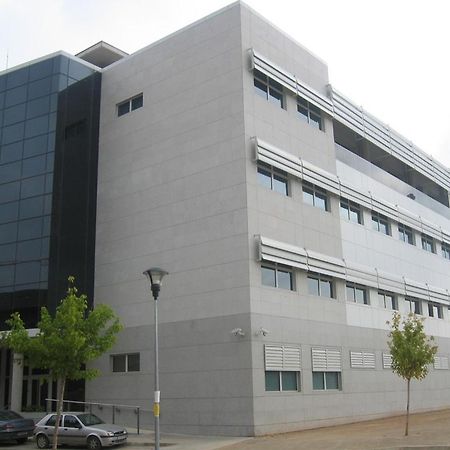 Piso Compartido Cerca De La Universidad Ceu Moncada Esterno foto