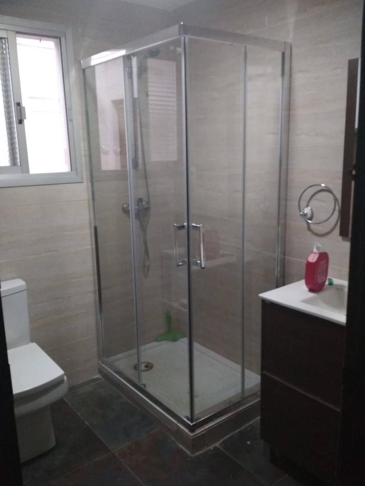Piso Compartido Cerca De La Universidad Ceu Moncada Esterno foto